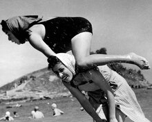 women at the beach 